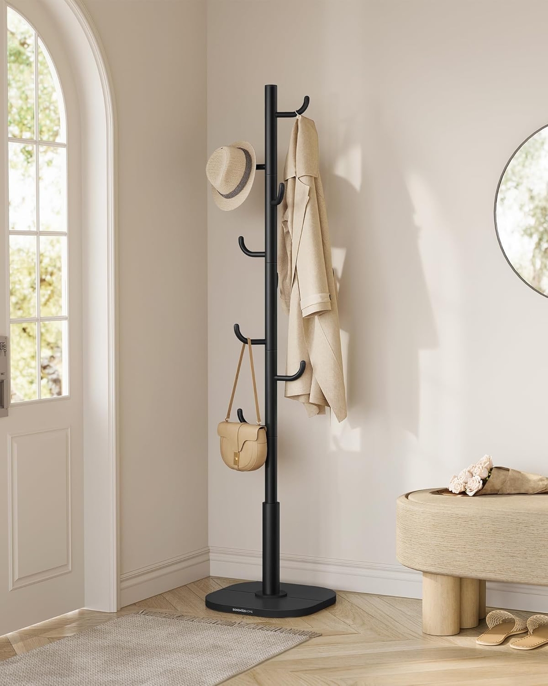 SONGMICS Cuier de podea, cu 8 carlige rezistente, pentru haine, palarii si genti, 175 cm, negru