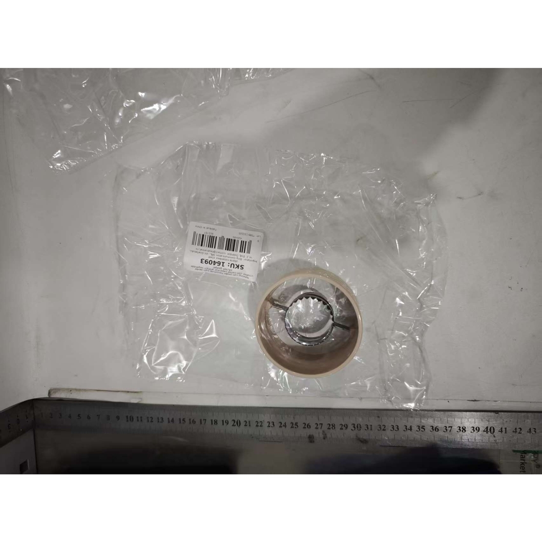 Ustensila pentru Curatare Porumb, Vafy, Diametru 3.6 cm, din Plastic si Otel Inoxidabil, Alb