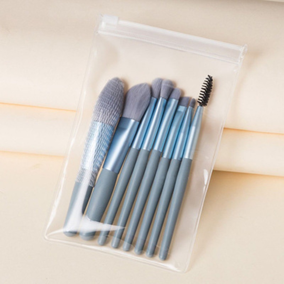 Mini set portabil 8 pensule de machiaj albastre, Flippy