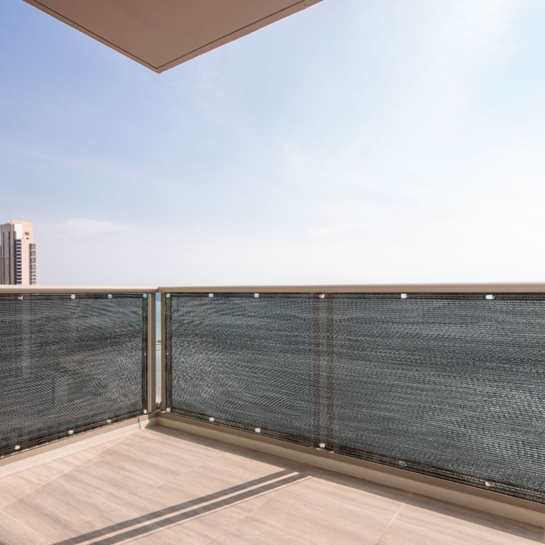 Protectie balcon din plasa PVC, cu inele metalice pentru prindere, 105x700 cm, negru
