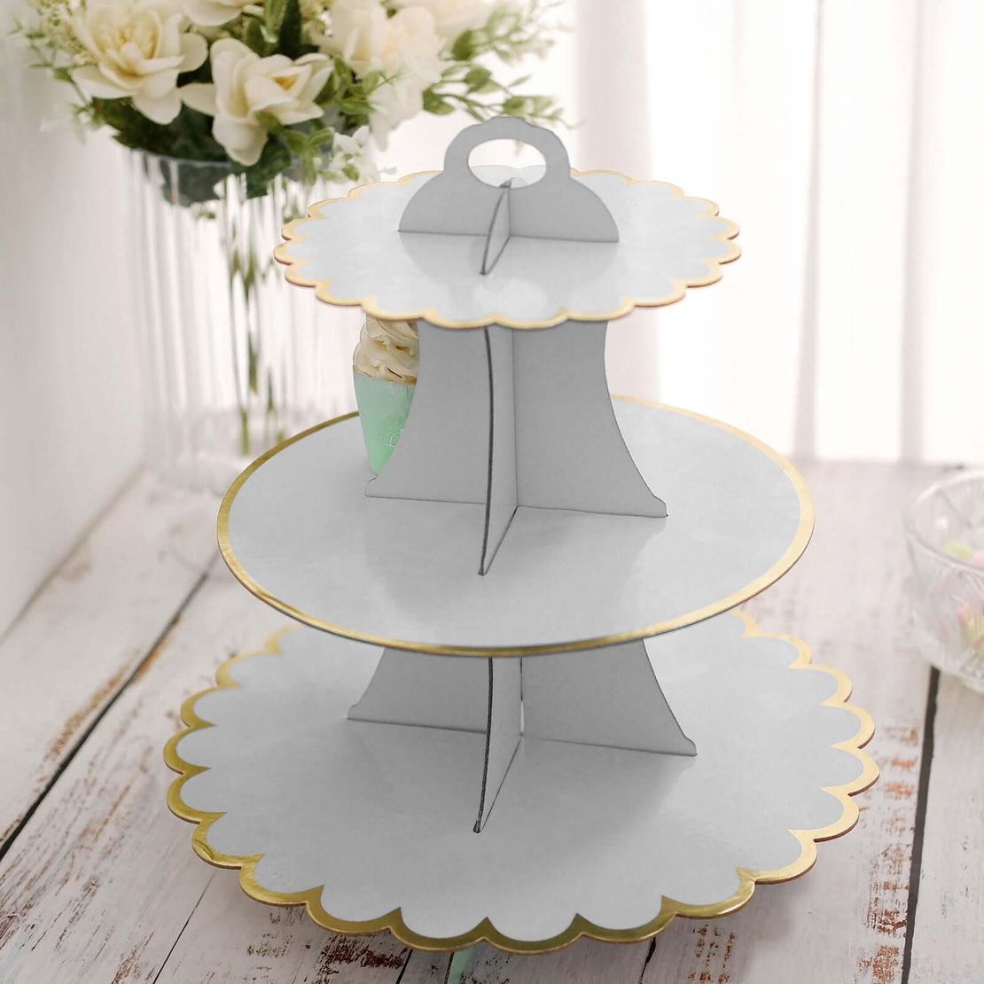 Etajera pentru Prajituri, Flippy, din Carton, 3 Nivele, 16/22/29 cm Diametru, Inaltime 38 cm, Alb