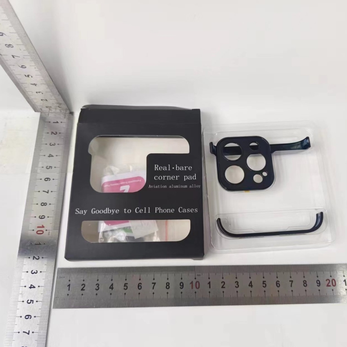 Husa Metalica Edgeless Compatibila cu iPhone 15 Pro, Vafy, Protectie pentru Colturi si Camera, Aliaj, Antisoc, Antizgariere, Negru Metalizat
