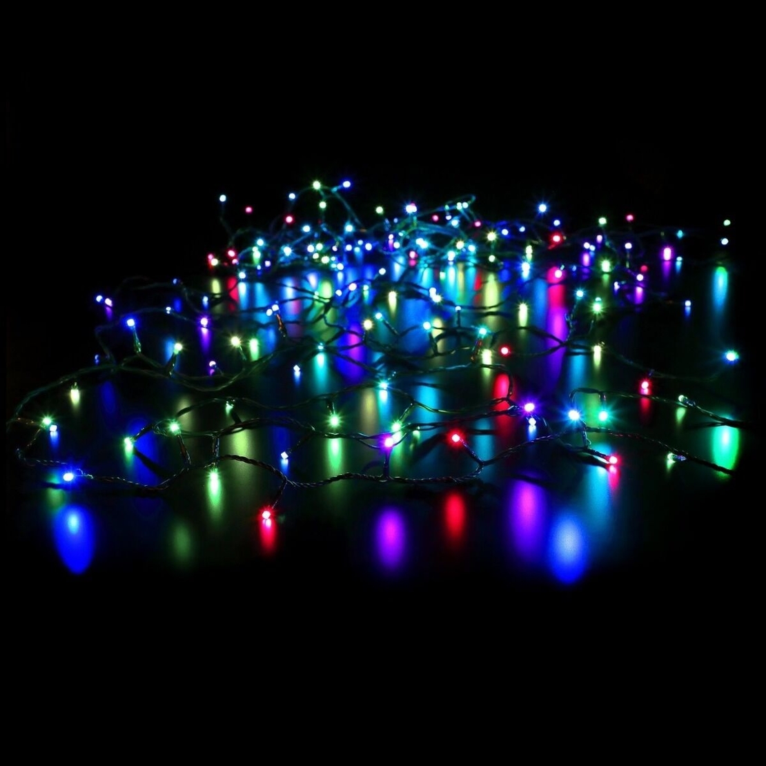 Instalatie de Craciun liniara Yoto, 10 m, din care 1 m cablu priza 220V, 100 LED, 8 jocuri de lumini, pentru interior, controler, fir negru, multicolor