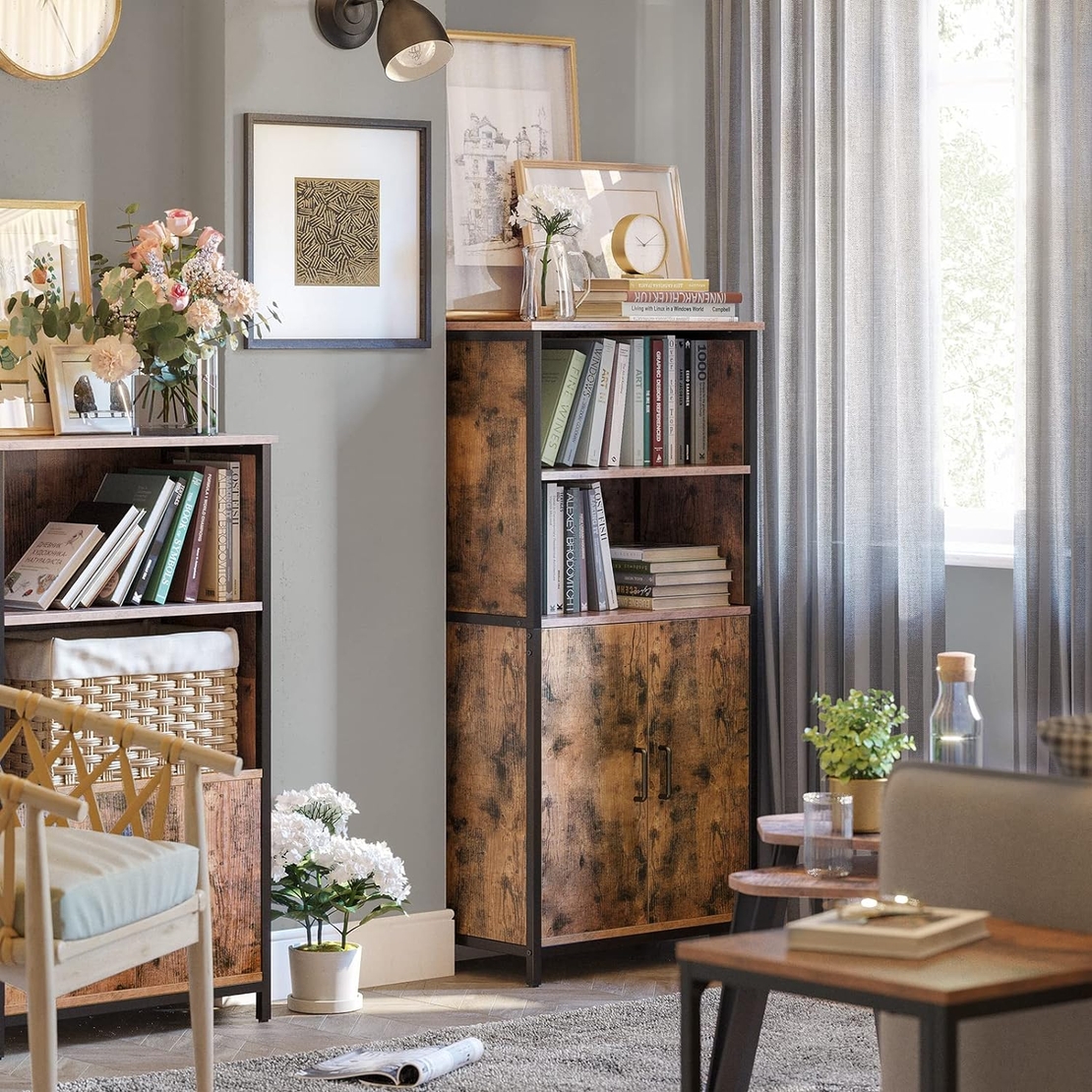 VASAGLE Comoda cu rafturi tip bufet, utilizare multifunctionala, stil industrial, 35x60x125cm, maro rustic
