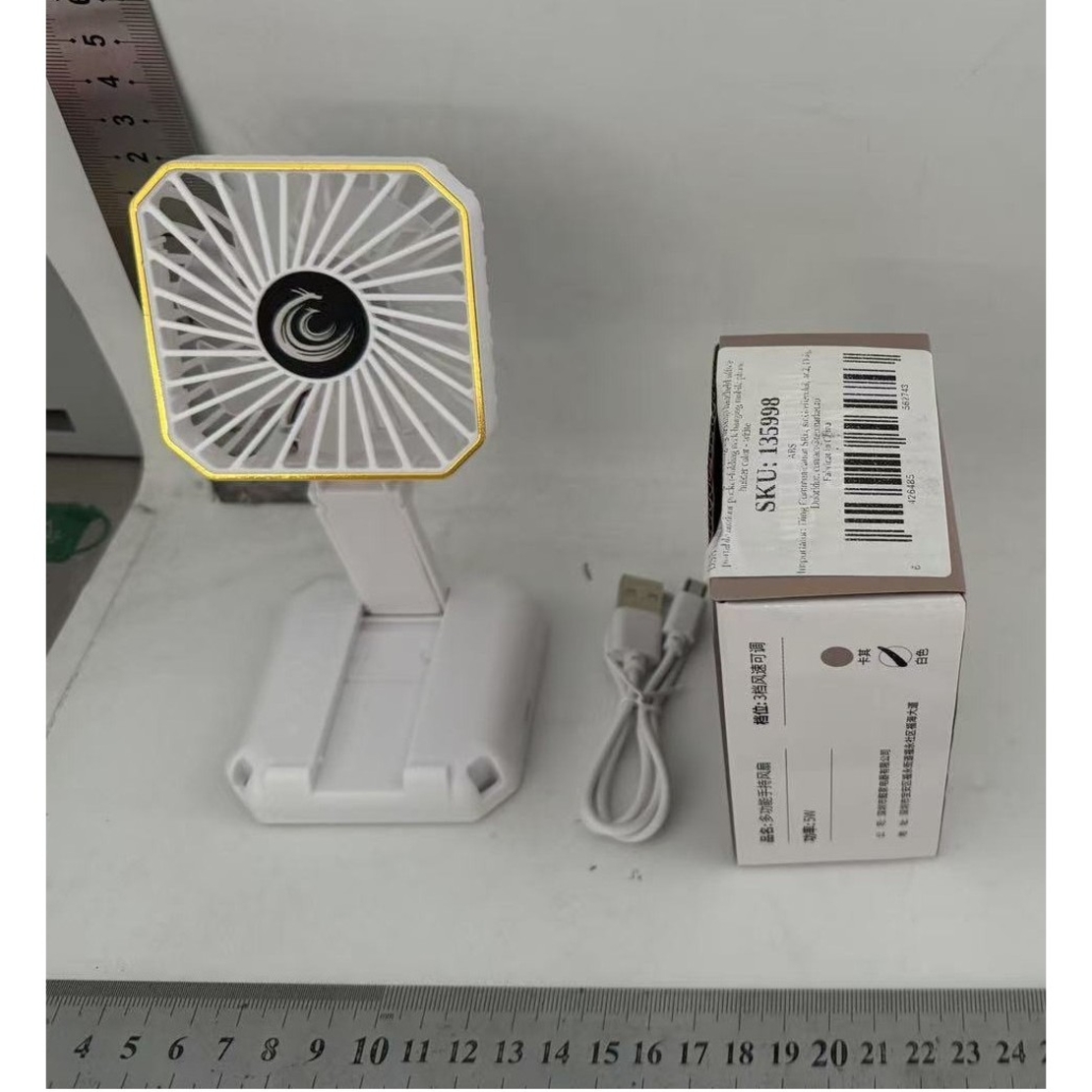 Ventilator Portabil, Vafy, de Gat, de Birou, Suport Telefon, 14 x 7 cm, Incarcare USB, din ABS, 3 Viteze, Alb