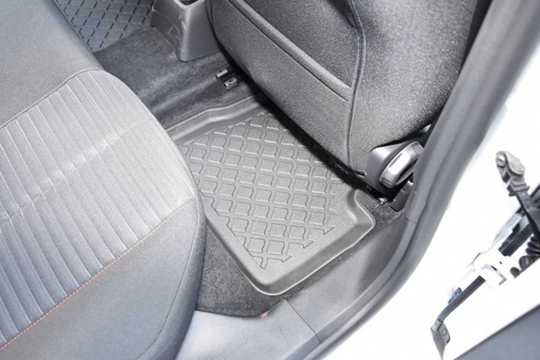 Covorase auto tip tavita Peugeot 208 II, fabricatie 06.2019 - prezent (nu electric)