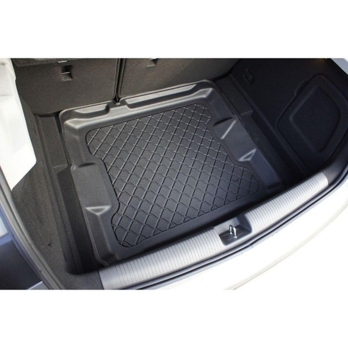 Tavita portbagaj Opel Astra K caroserie hatchback fabricatie 11.2015 - prezent (fara roata de rezerva)
