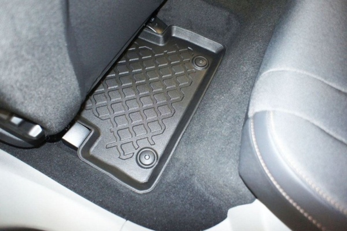 Covorase auto tip tavita Volvo V40 fabricatie 2012 - prezent