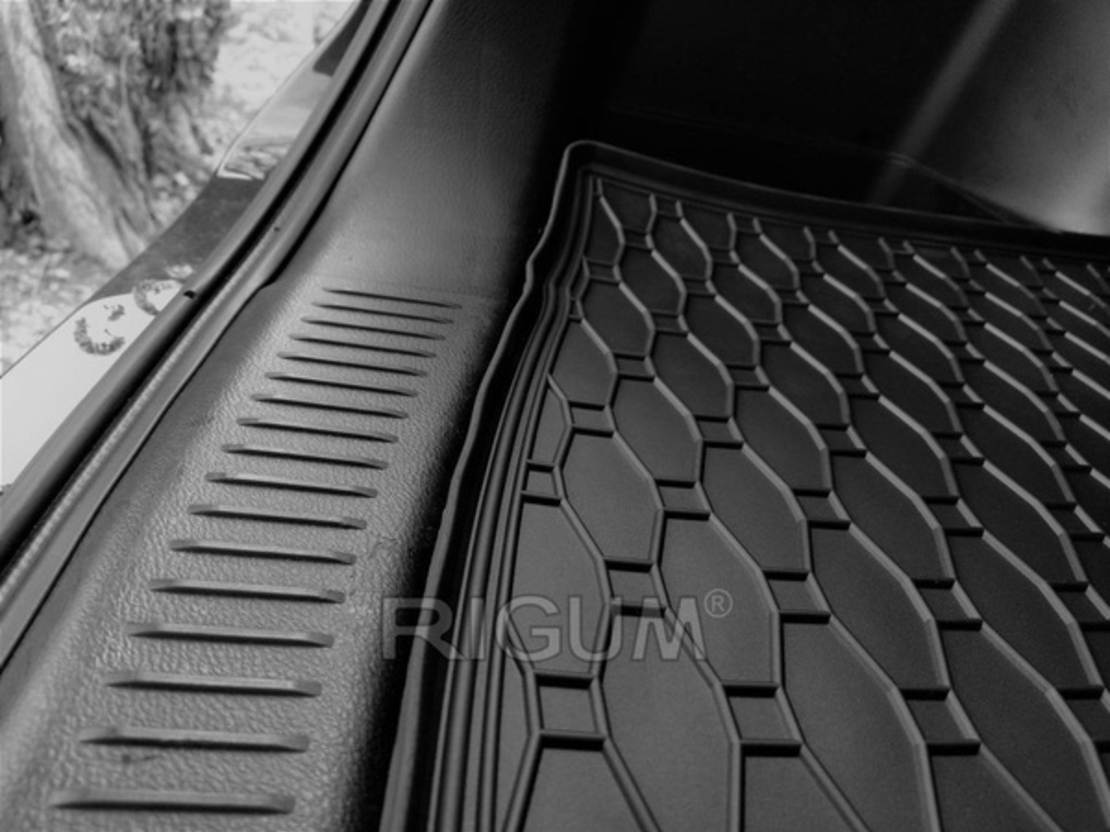 Tavita portbagaj Suzuki Vitara fabricatie 03.2015 - 2019, caroserie suv