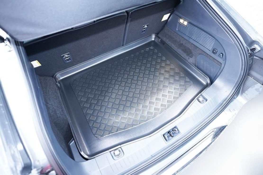 Tavita de portbagaj Ford Mustang Mach-E (electric), anul de fabricatie 05.2021 - prezent, caroserie SUV - portbagaj superior