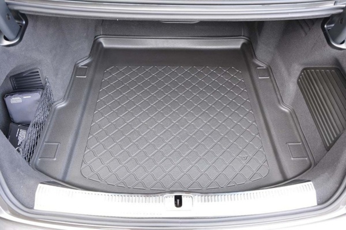 Tavita portbagaj Audi A8 D5 fabricatie 2017 - prezent