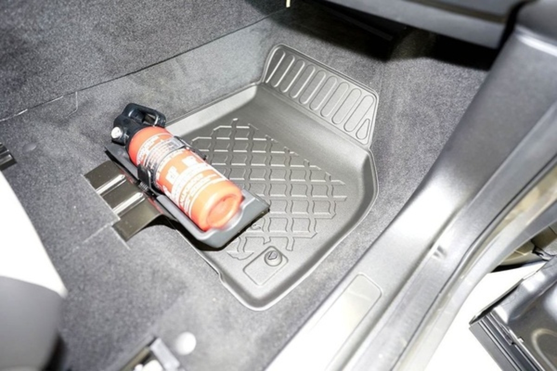 Covorase tip tavita Land Rover Discovery Sport Plug-in Hybrid, anul de fabricatie 04.2020-prezent, caroserie SUV
