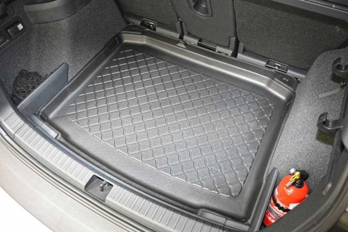 Tavita portbagaj Skoda Karoq, fabricatie 2017 - prezent (portbagaj inferior)