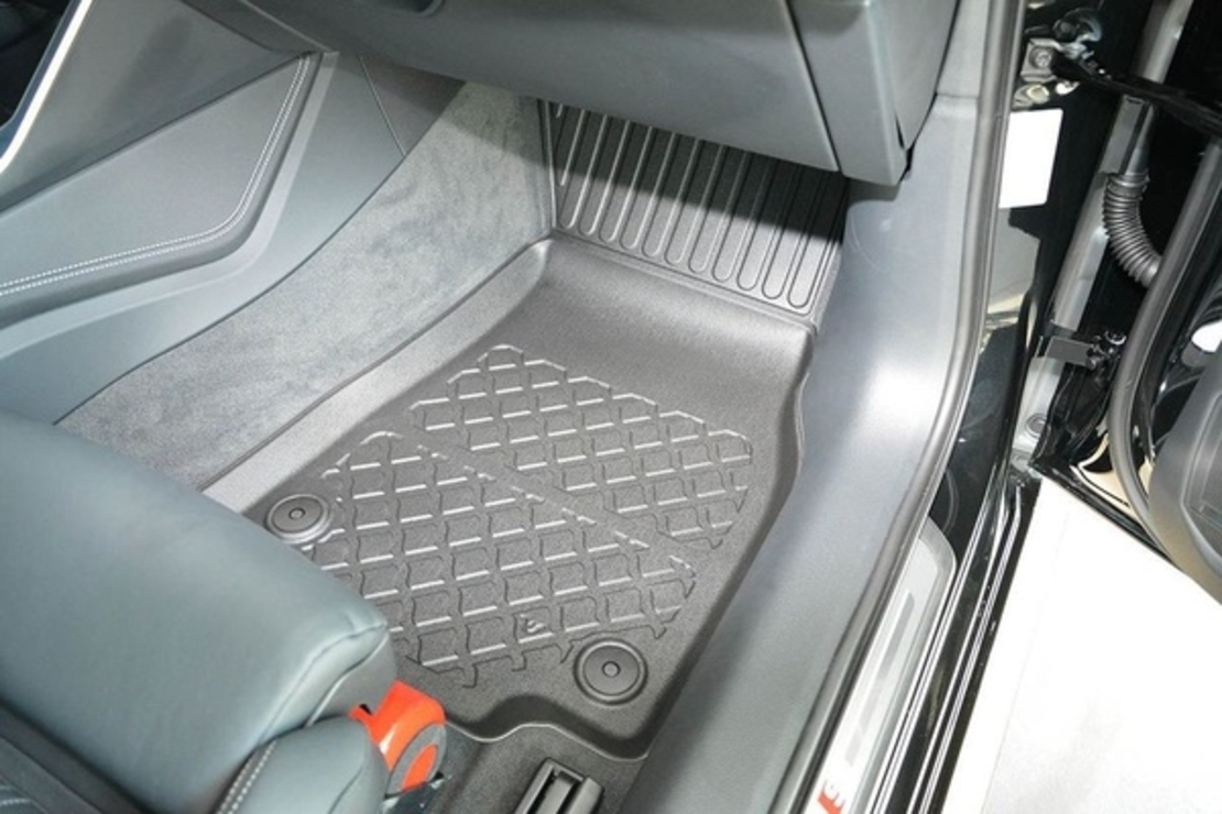 Covorase auto tip tavita Audi A7 C8, fabricatie 2018 - prezent