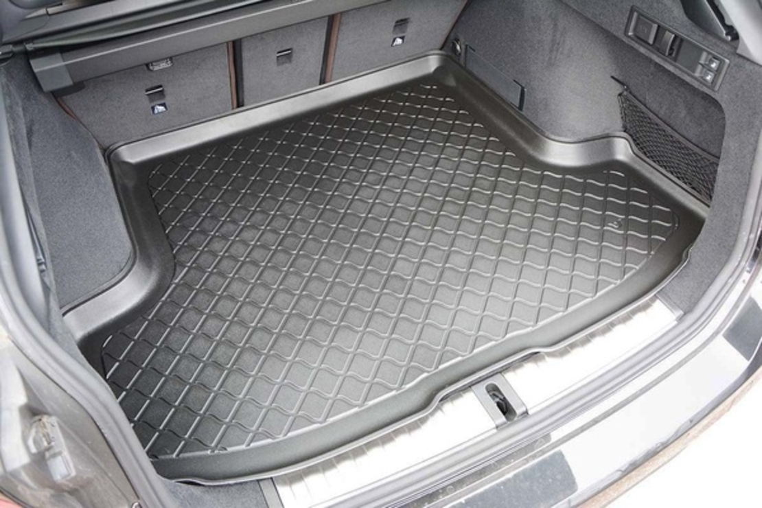 Tavita portbagaj BMW Seria 3 G21, caroserie break, fabricatie 06.2019 - prezent