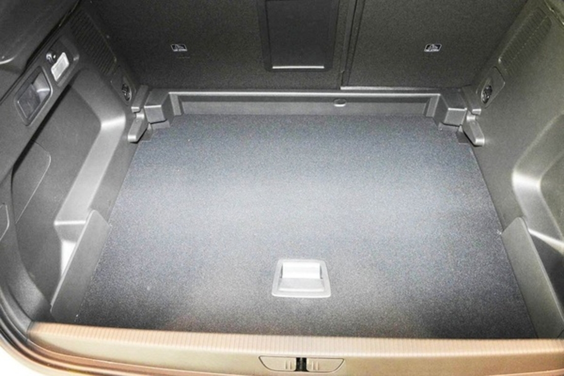 Tavita de portbagaj Peugeot 3008 II, caroserie SUV, fabricatie 11.2016 - prezent, portbagaj inferior