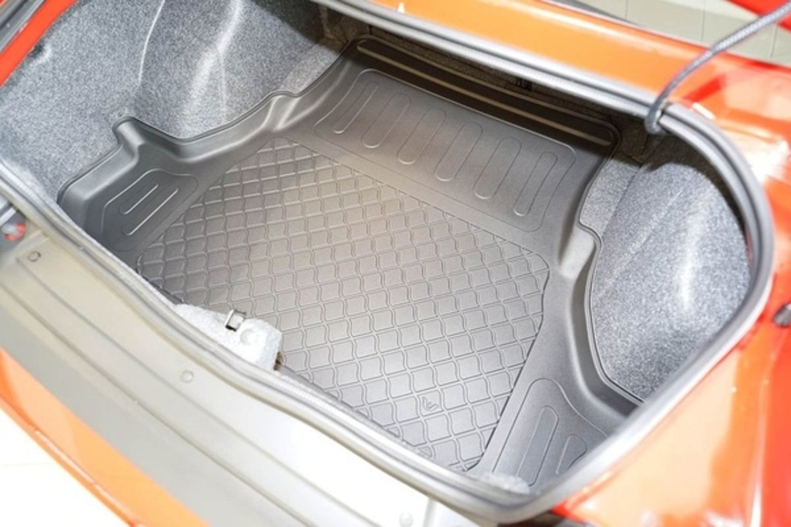 Tavita de portbagaj Dodge Challenger III Facelift, anul de fabricatie 2014 - prezent, caroserie Coupe