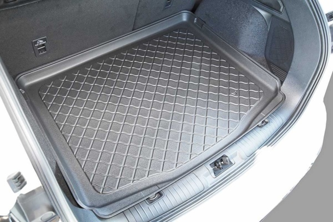 Tavita portbagaj premium Ford Kuga III, fabricatie 2020 - prezent (roata de rezerva ingusta / chit de reparatie)