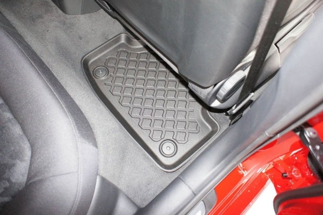 Covorase auto tip tavita 604100
