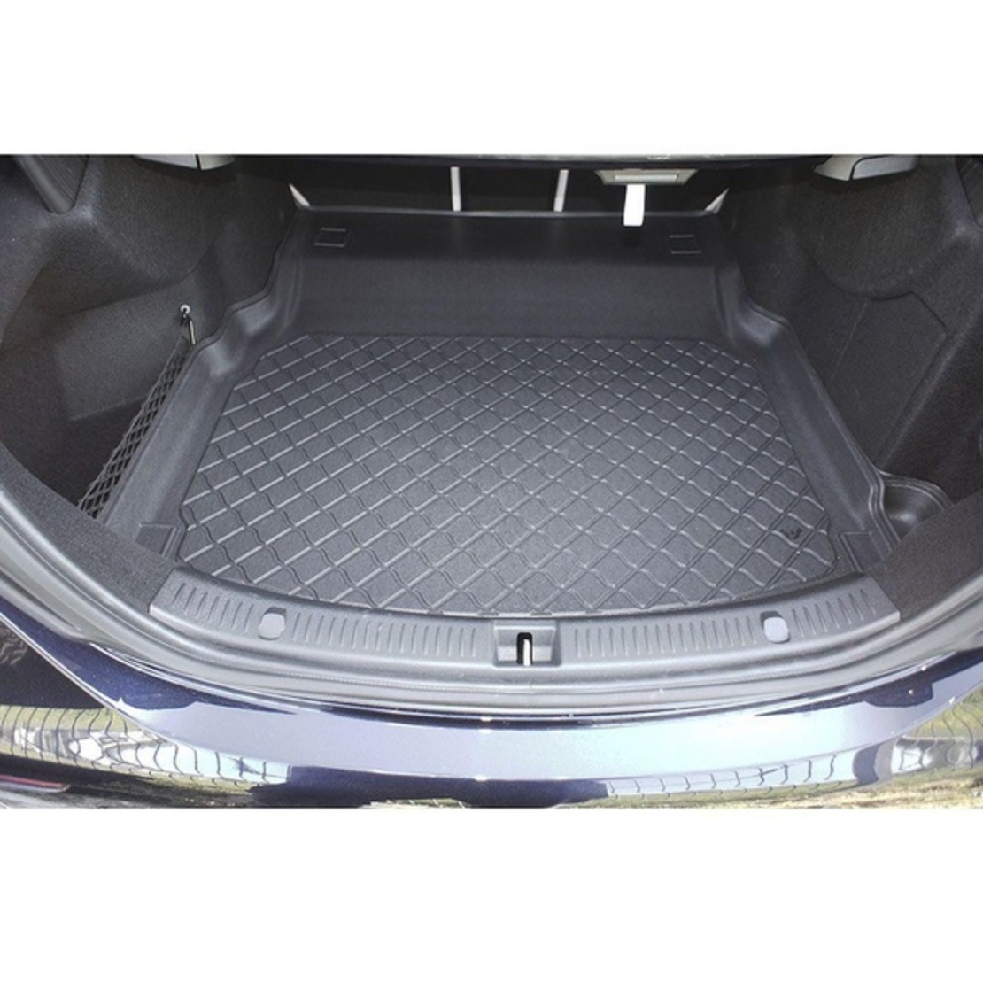 Tavita portbagaj Mercedes E W213 caroserie sedan fabricatie 2016 - prezent