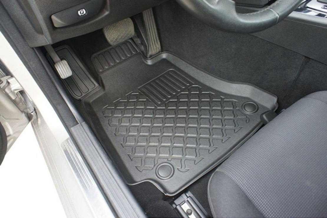 Covorase auto tip tavita Mercedes Clasa C W204 fabricatie 2007 - 2014