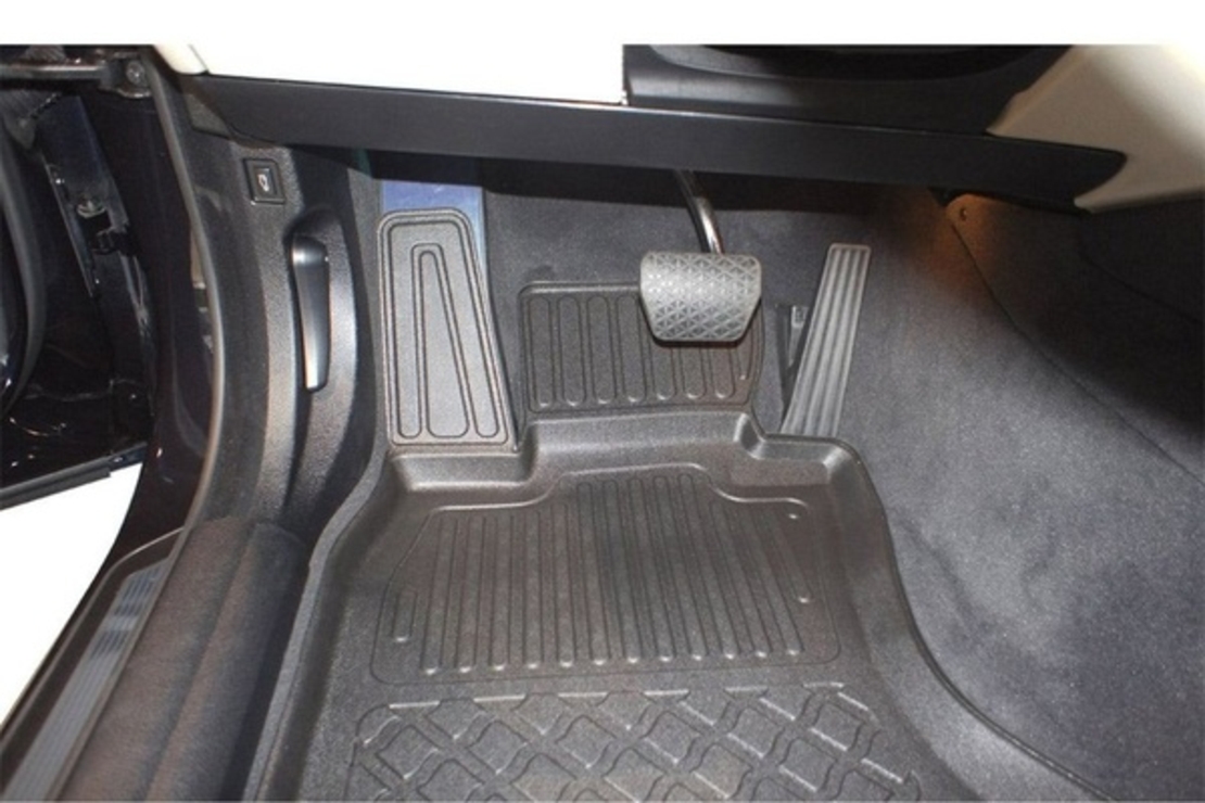 Covorase auto tip tavita BMW Seria 5 F10/F11 fabricatie 2014 - 2017 (X-Drive)