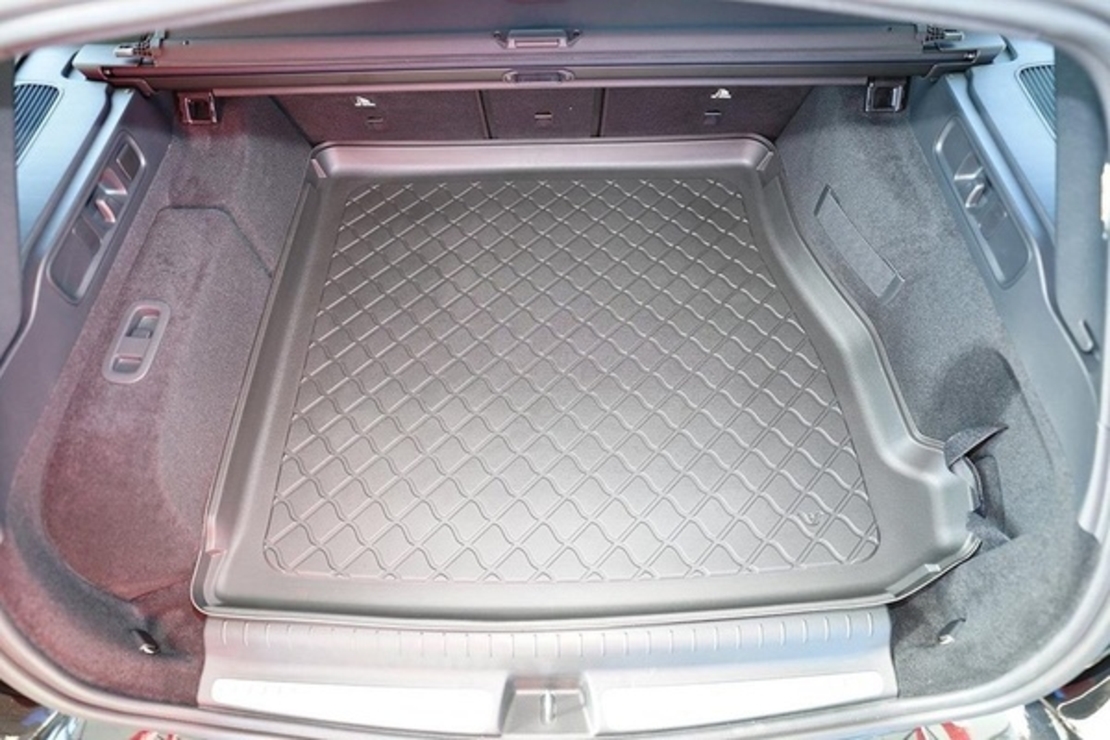 Tavita de portbagaj Mercedes A V 177 (250 e) Plug-in Hybrid