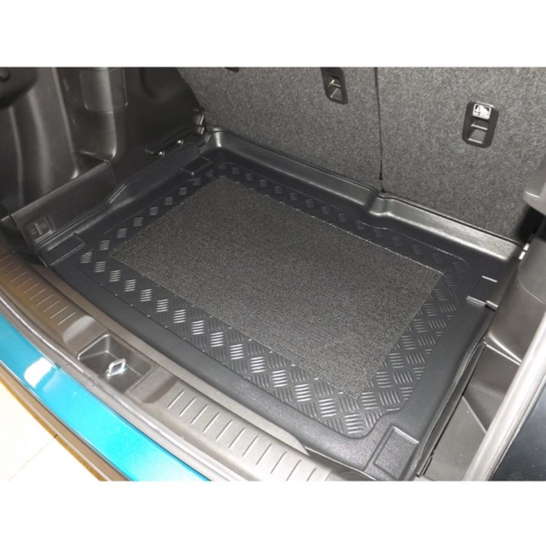 Tavita portbagaj auto Suzuki Baleno, fabricatie 2016 - prezent