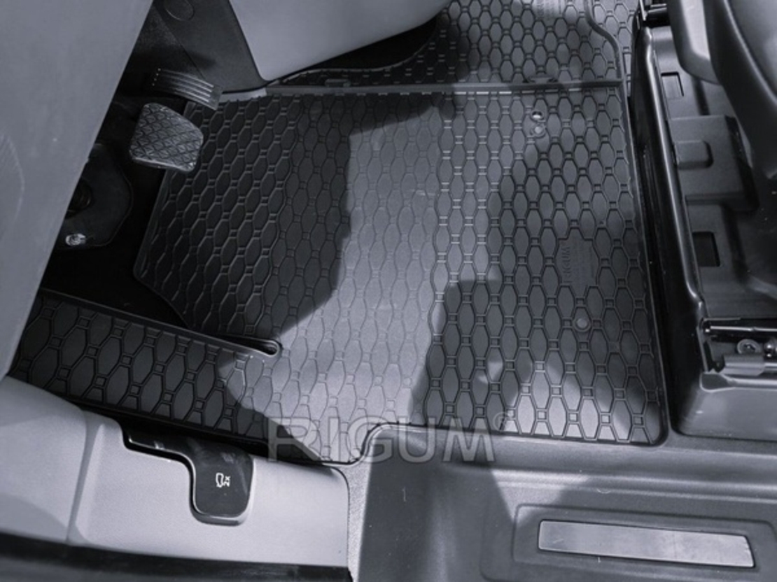 Covorase auto Ford Tourneo/Transit fabricatie 2024-