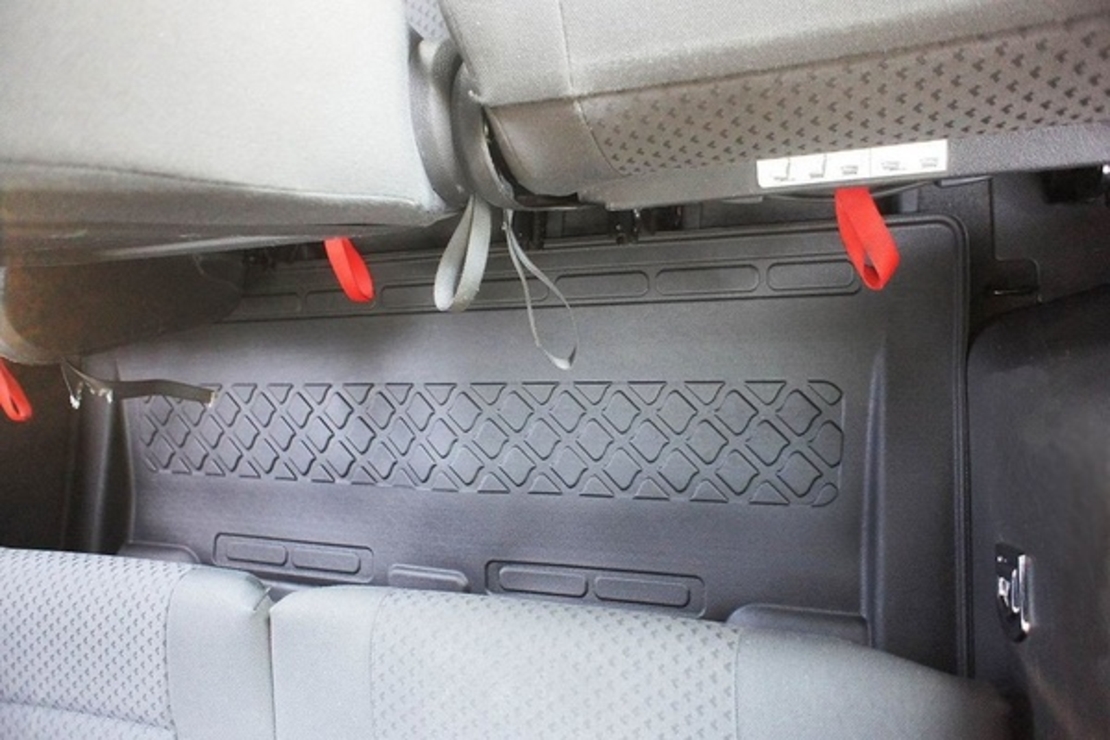 Covorase auto tip tavita 692551