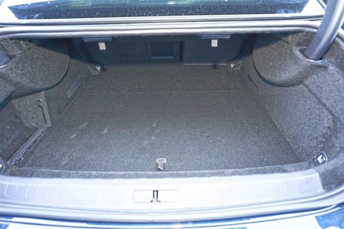 Tavita de portbagaj DS 9 E-Tense Plug-in Hybrid, anul de fabricatie 03.2021 - prezent, caroserie Sedan