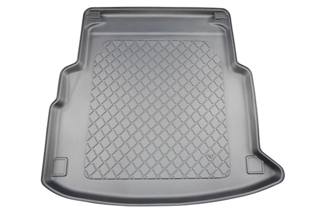 Tavita portbagaj Mercedes E-Class W214 fabricatie 05.2023 - prezent, caroserie sedan, nu corespunde pentru PHEV