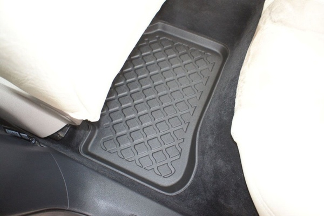 Covorase tip tavita Volkswagen Passat B7, caroserie Combi, fabricatie 10.2010 - 11.2014 #1