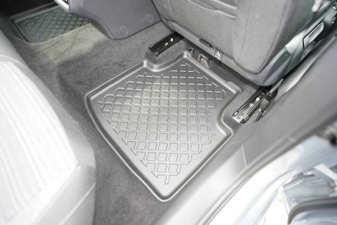 Covorase auto tip tavita Skoda Superb IV MHEV fabricatie 12.2023 - prezent, caroserie sedan