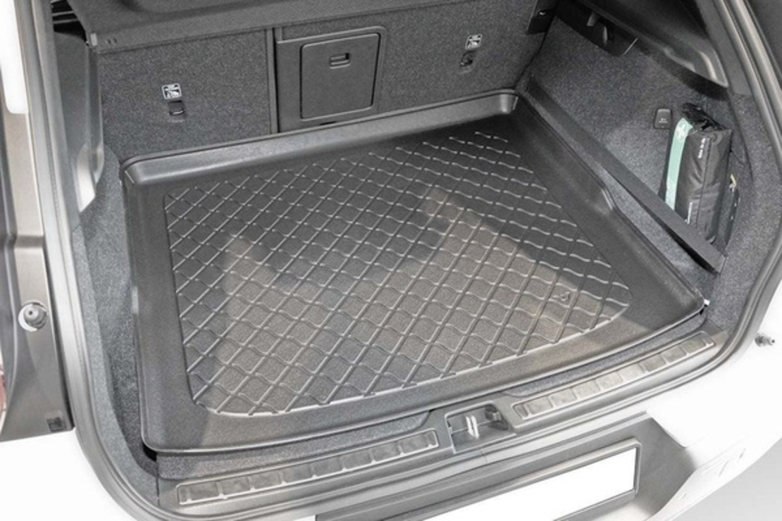 Tavita de portbagaj Volvo XC40, carosere SUV, fabricatie 03.2018 - prezent