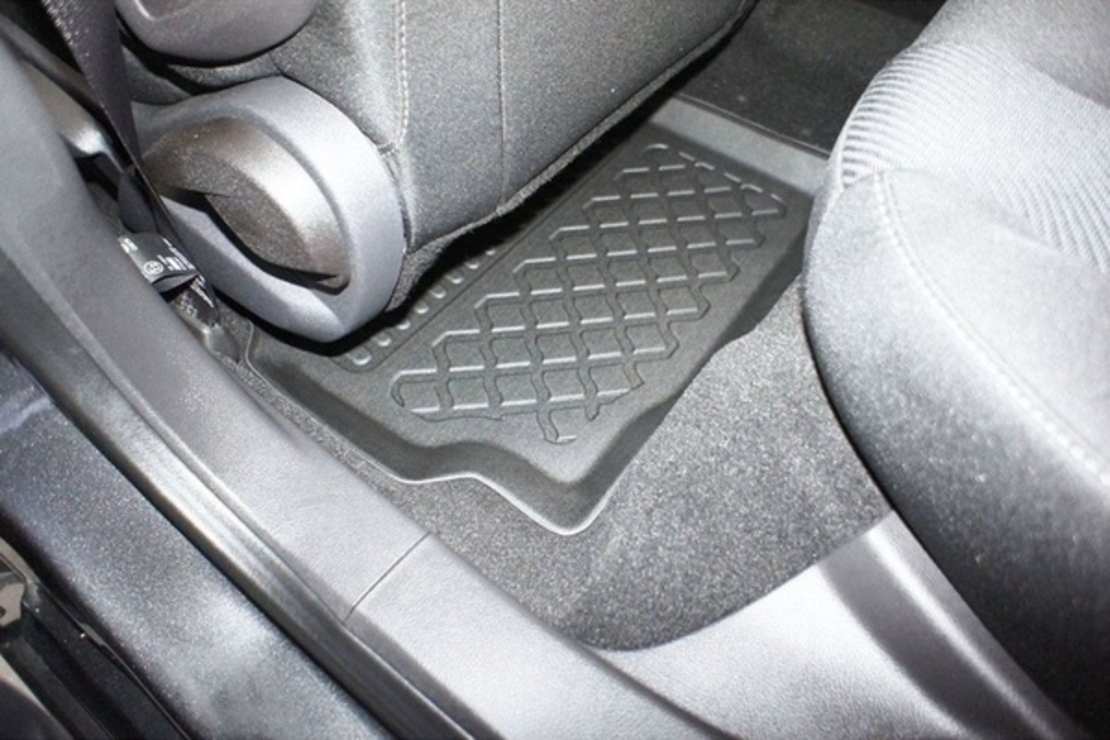 Covorase auto tip tavita 603127