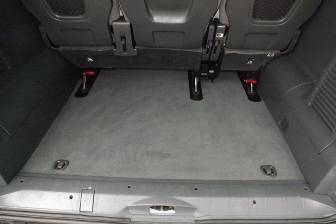 Tavita portbagaj Peugeot Expert Tepee, fabricatie 2007 - 2016 (randul 3 de scaune ridicat)