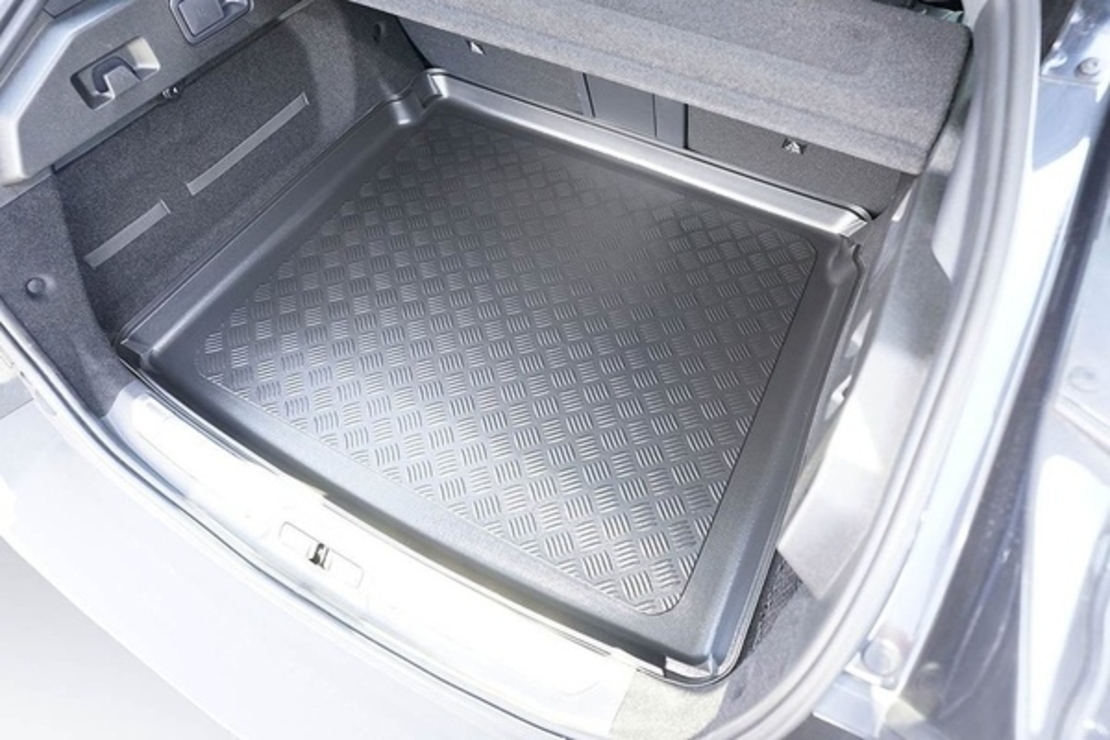 Tavita de portbagaj Peugeot 408 Plug-in Hybrid, an de fabricatie 10.2020-prezent, caroserie SUV
