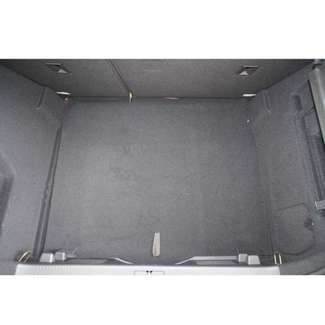 Tavita portbagaj Opel Astra J caroserie hatchback fabricatie 12.2009 - 2015 (portbagaj mai jos) BSC