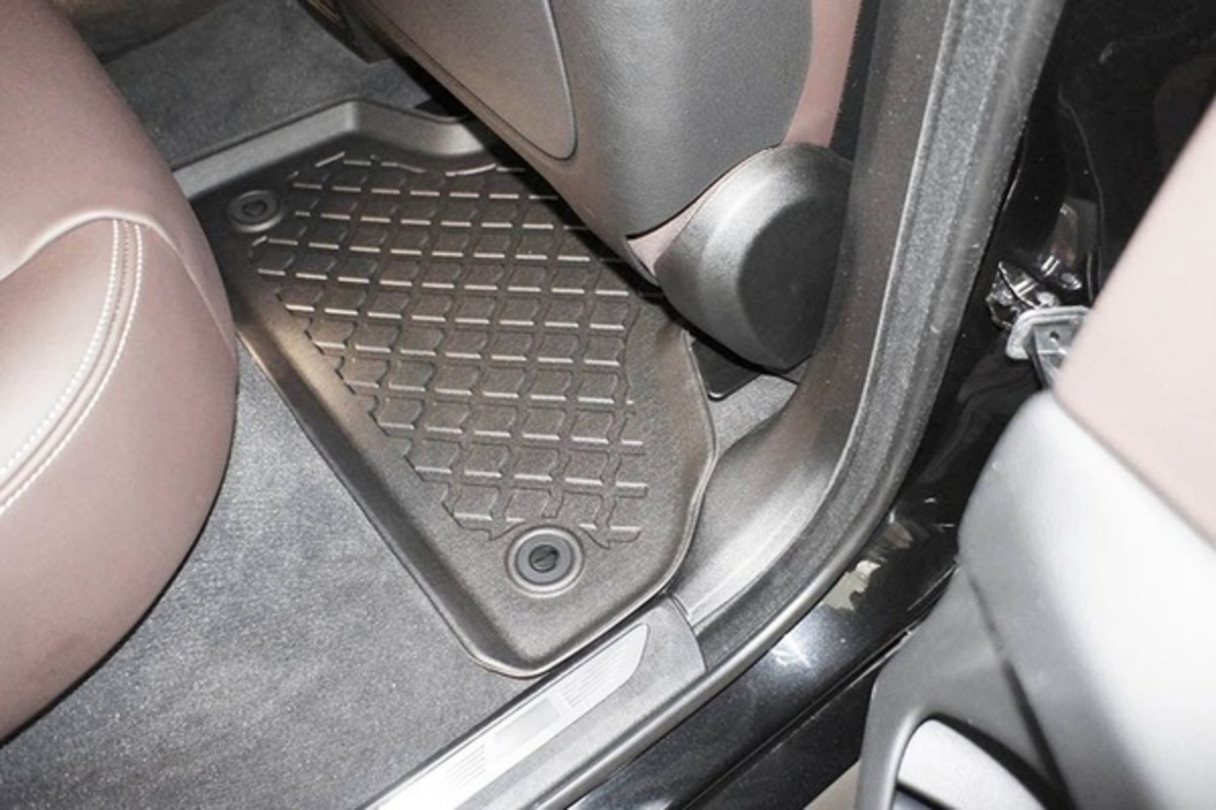 Covorase auto tip tavita BMW X6 F16 fabricatie 2014 - prezent
