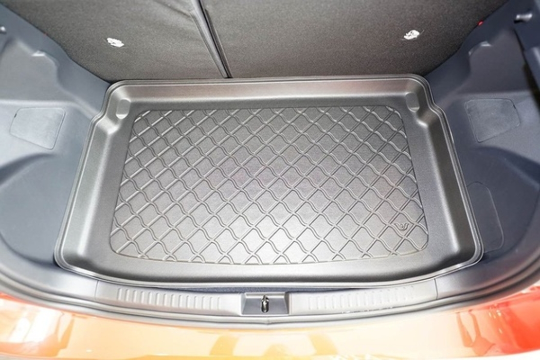 Tavita portbagaj premium Toyota Yaris IV Hybrid, fabricatie 09.2020 - prezent (portbagaj mai sus)