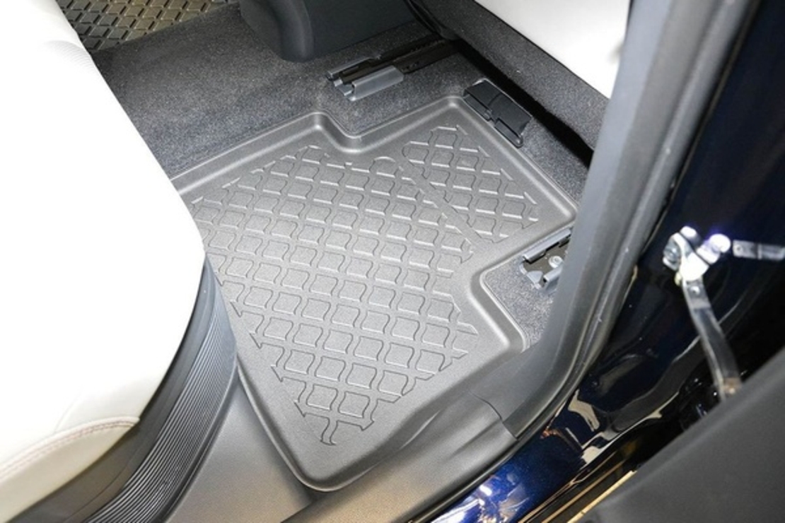 Covorase auto tip tavita 603390