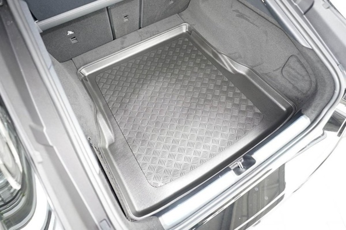 Tavita de portbagaj Mercedes EQS V297 (electric), anul da fabricatie 09.2021 - prezent, caroserie coupe