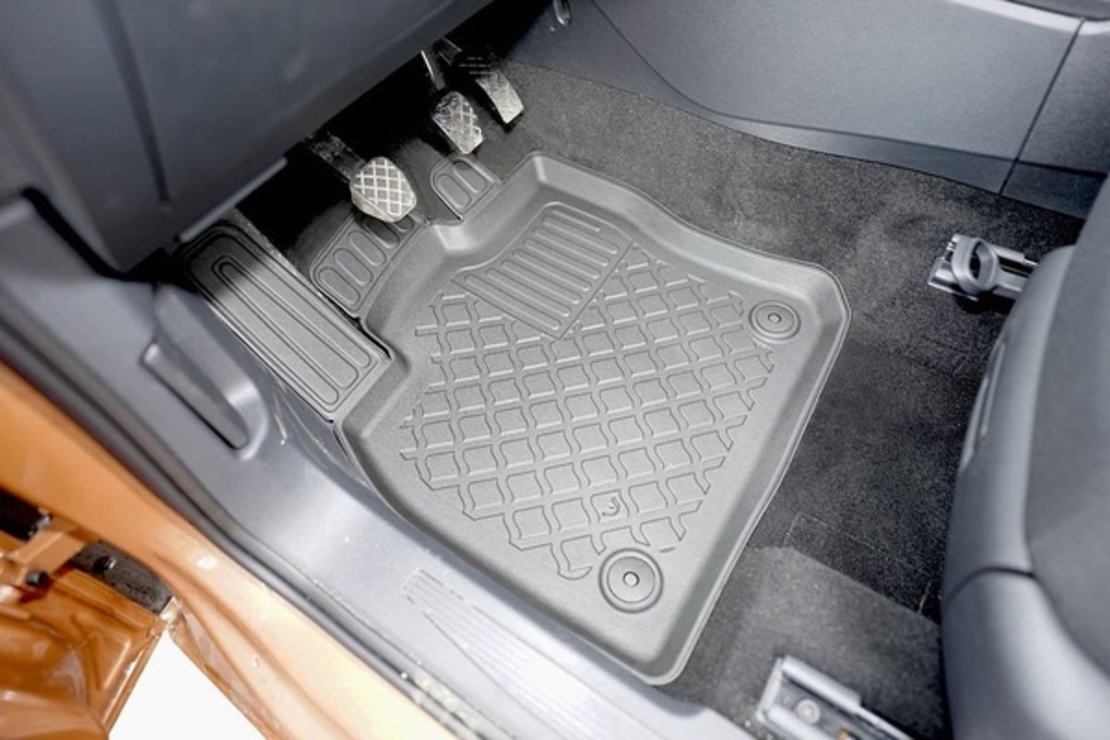 Covorase auto tip tavita 603886