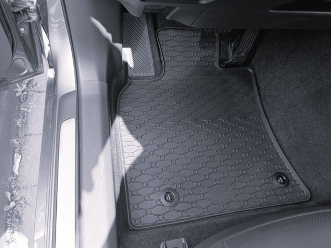 Covorase auto Toyota Camry, fabricatie 2024 - prezent, caroserie sedan