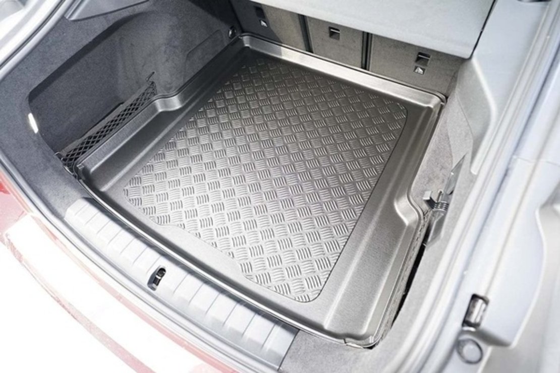 Tavita de portbagaj BMW i4 Gran Coupe (G26) electric, an de fabricatie 11.21021 - prezent, caroserie Coupe