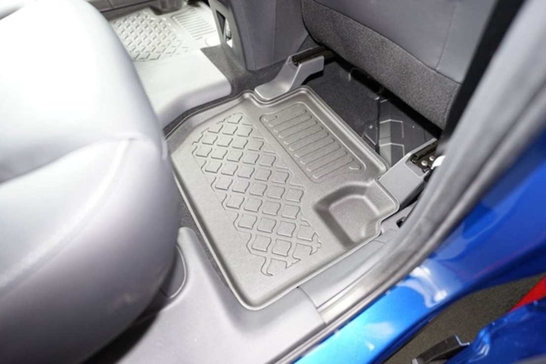 Covorase tip tavita Mitsubishi Eclipse Cross Plug-in Hybrid, anul de fabricatie 03.2021 - prezent, caroserie SUV