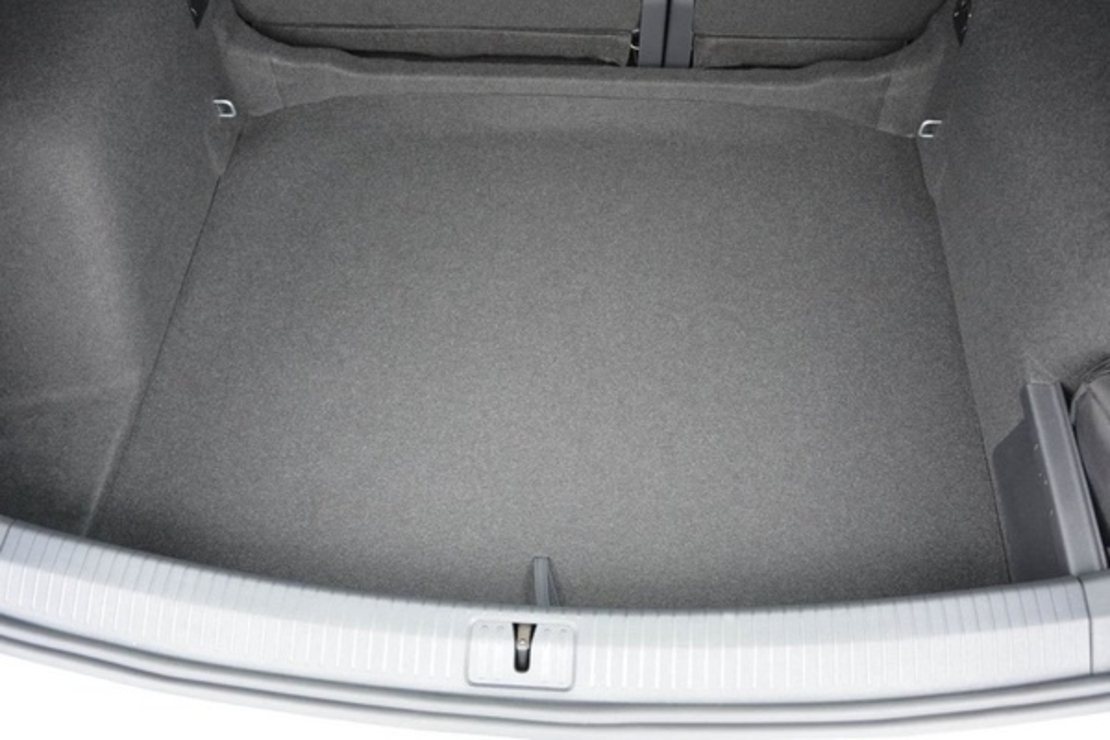 Tavita portbagaj Volkswagen Tiguan fabricatie 2016 - prezent (portbagaj inferior) BSC