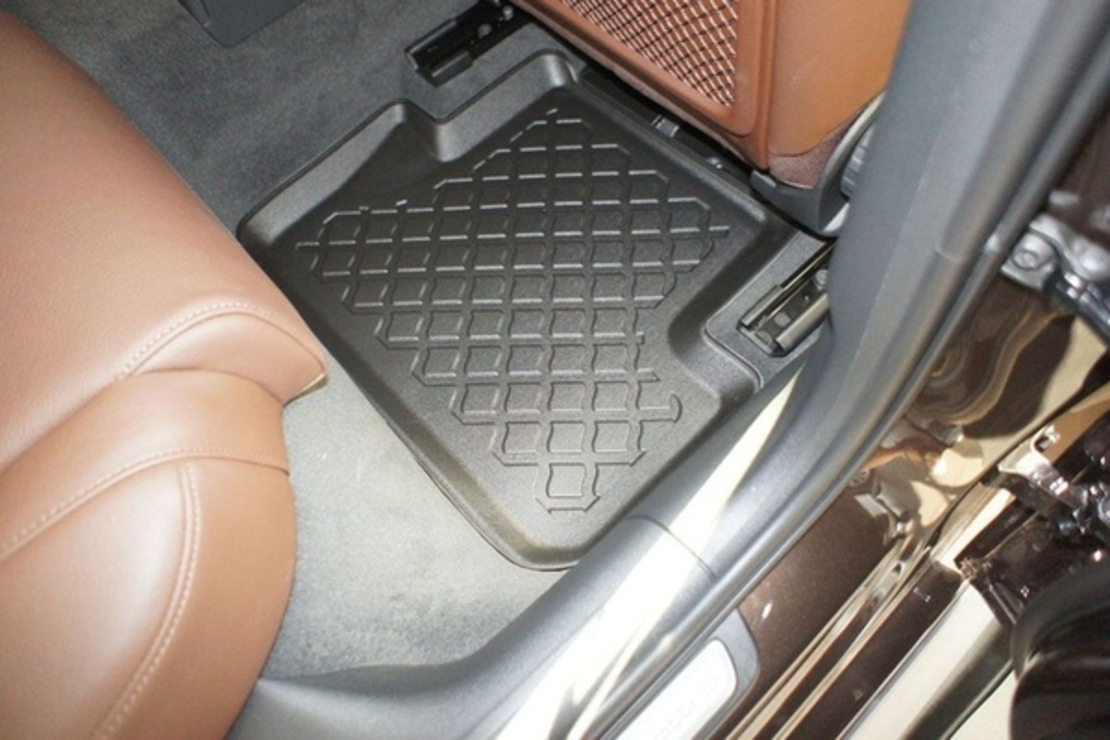 Covorase tip tavita Audi A4 B8, caroserie Combi, fabricatie 2008-2015