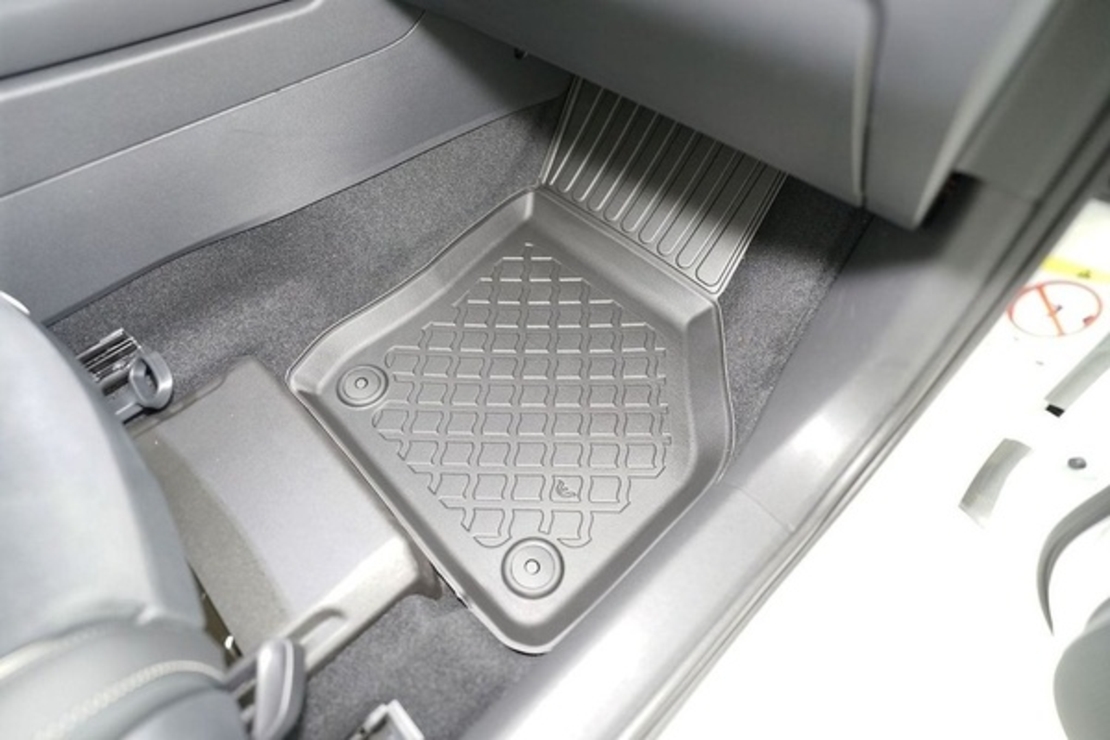 Covorase auto tip tavita Skoda Superb IV MHEV fabricatie 12.2023 - prezent, caroserie sedan